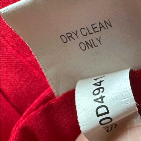 Kay Unger Red Asymmetrical 3/4 Sleeve Sheath Cocktail Midi Dress in Size 4 - Picture 9 of 11